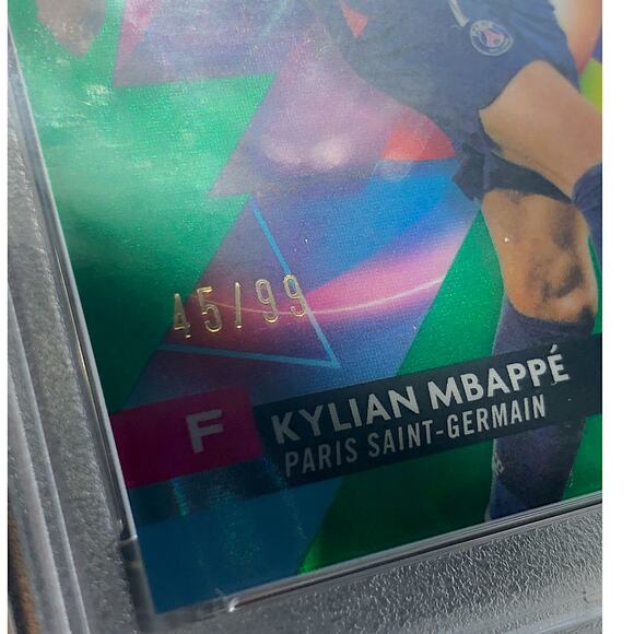 2023 Topps Finest UCC Green Lava Refractor #49 Kylian Mbappe PSG /99 PSA 9 Pop 7 - Picture 4 of 6